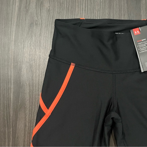 NWT Under Armour Compression Leggings Ankle Crop Black Womens Size S - Picture 5 of 6